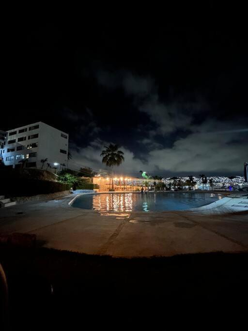 Hermoso Departamento Cerca De La Quebrada Acapulco Buitenkant foto